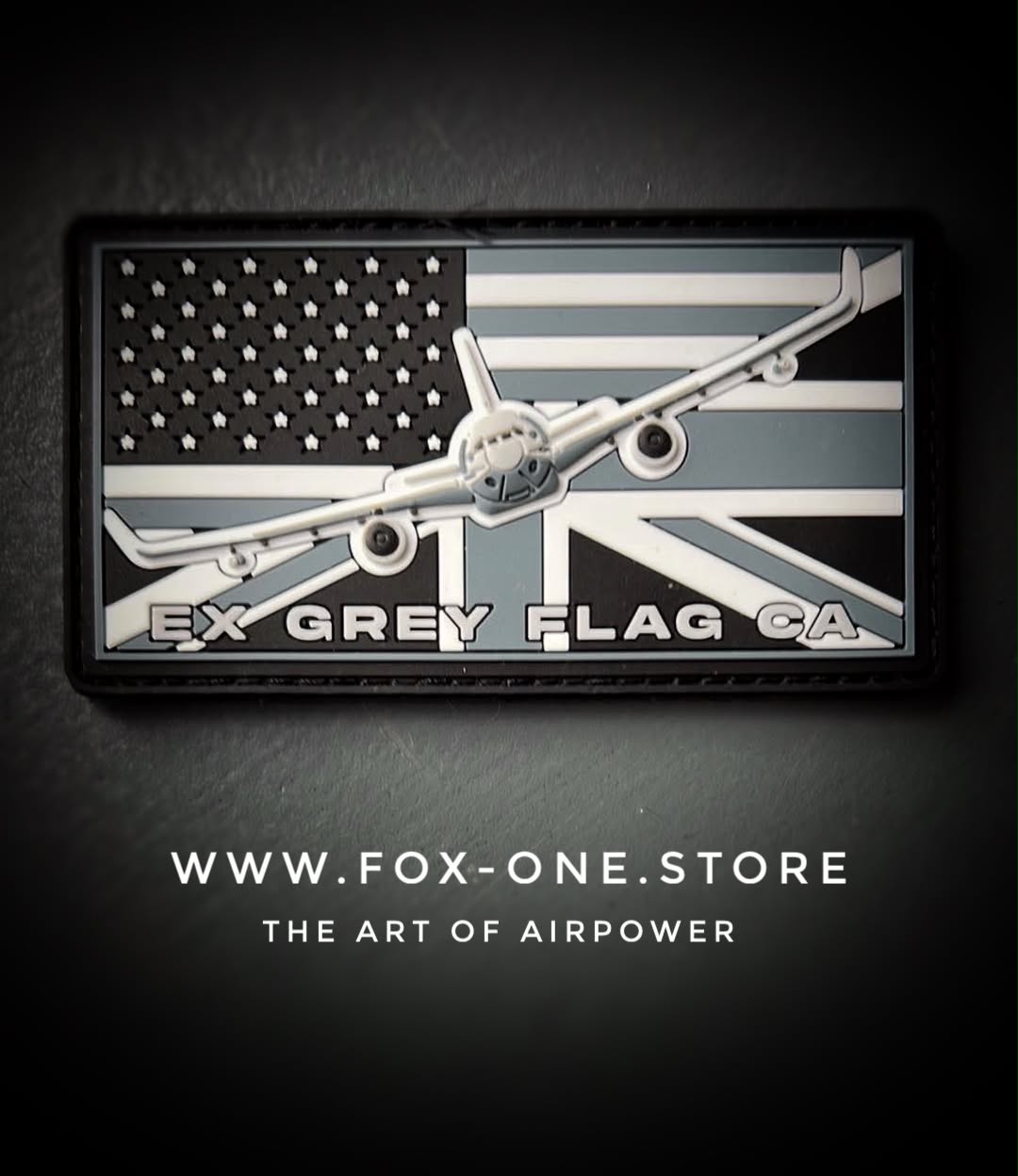 Grey Flag (Grey)